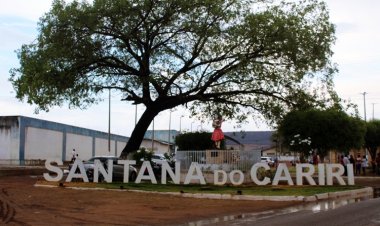 Teve início no último domingo a festa de senhora Santana padroeira de Santana do cariri