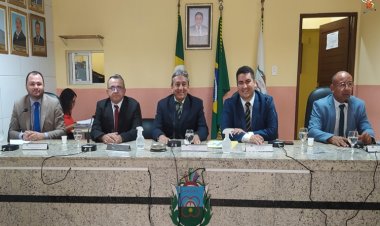 Presidente da Câmara do Crato promulga lei que obriga instalação de bloqueadores de ar em hidrômetros